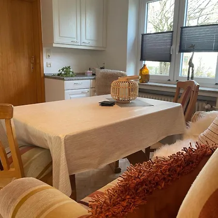 Mit Wintergarten In Bahnhofsnaehe Apartamento Eystrup
