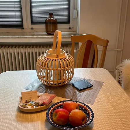 Mit Wintergarten In Bahnhofsnaehe * Eystrup