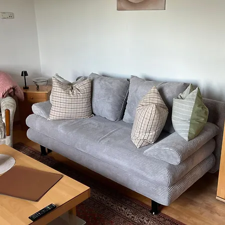 Mit Wintergarten In Bahnhofsnaehe * Eystrup